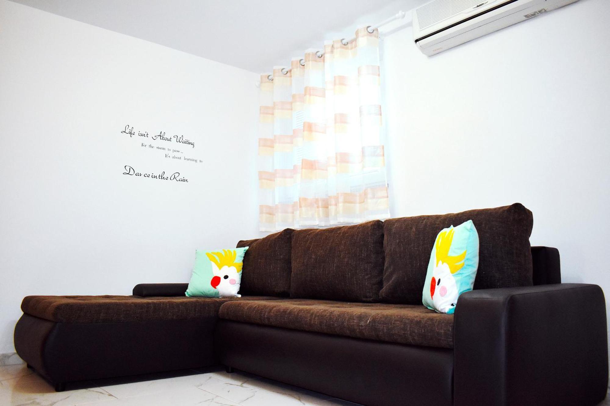Apartmani Lovrencic Vrsi Bagian luar foto