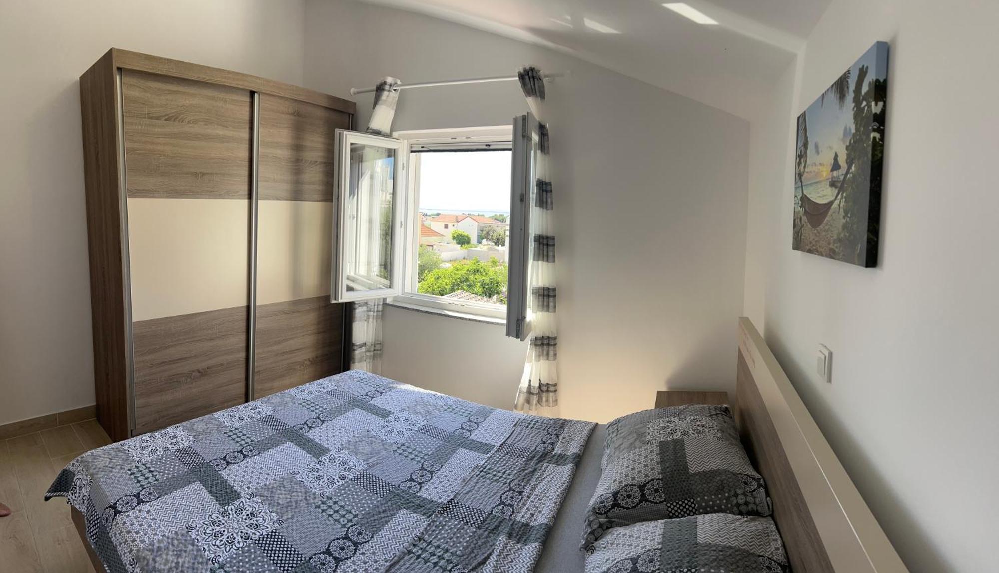 Apartmani Lovrencic Vrsi Bagian luar foto