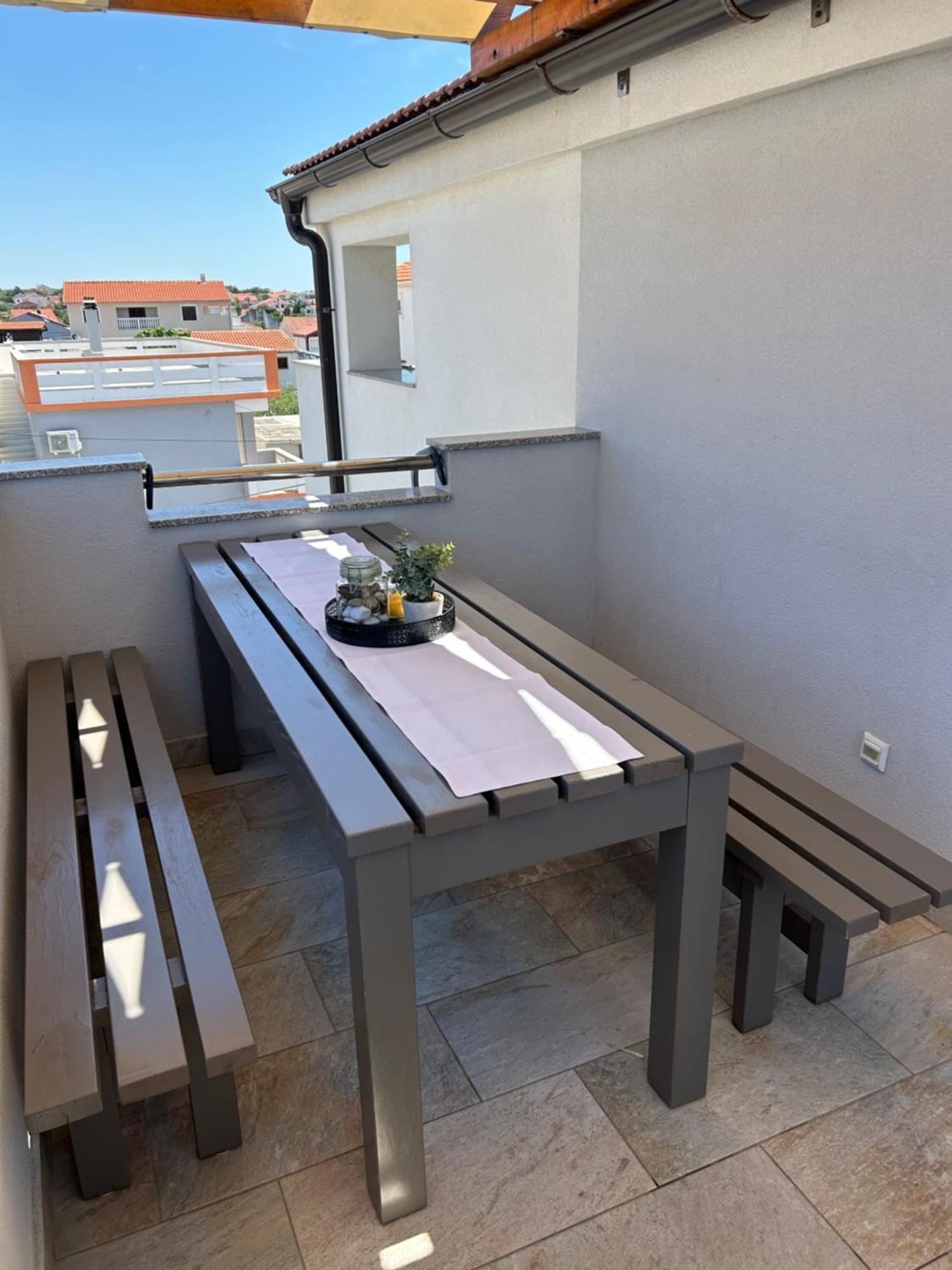 Apartmani Lovrencic Vrsi Bagian luar foto